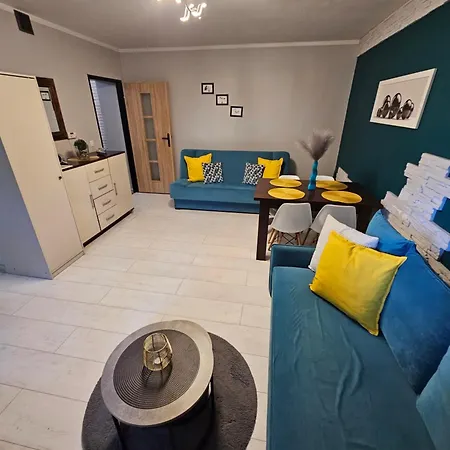 Quiet Basement شقة